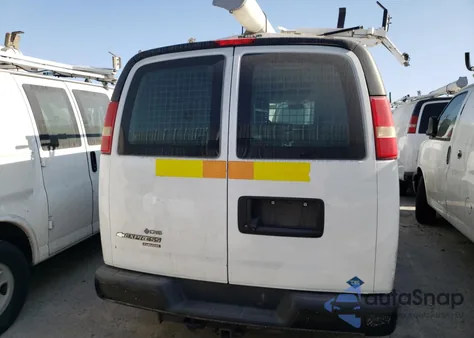 2013 Chevrolet Express G2500 z USA, uszkodzony, nr VIN 1GCWGFCB4D1902480